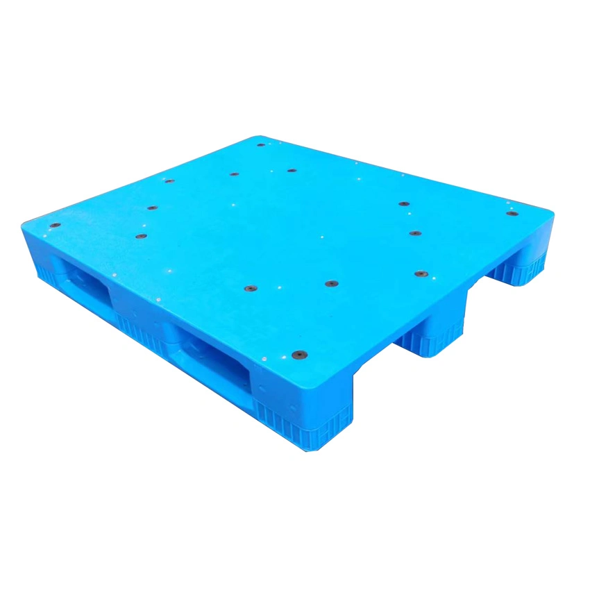 China Factory Cheap Price Steel Tube Reinforced Closed Flat Top 3 Skates Flat Bottom Plastic Pallet